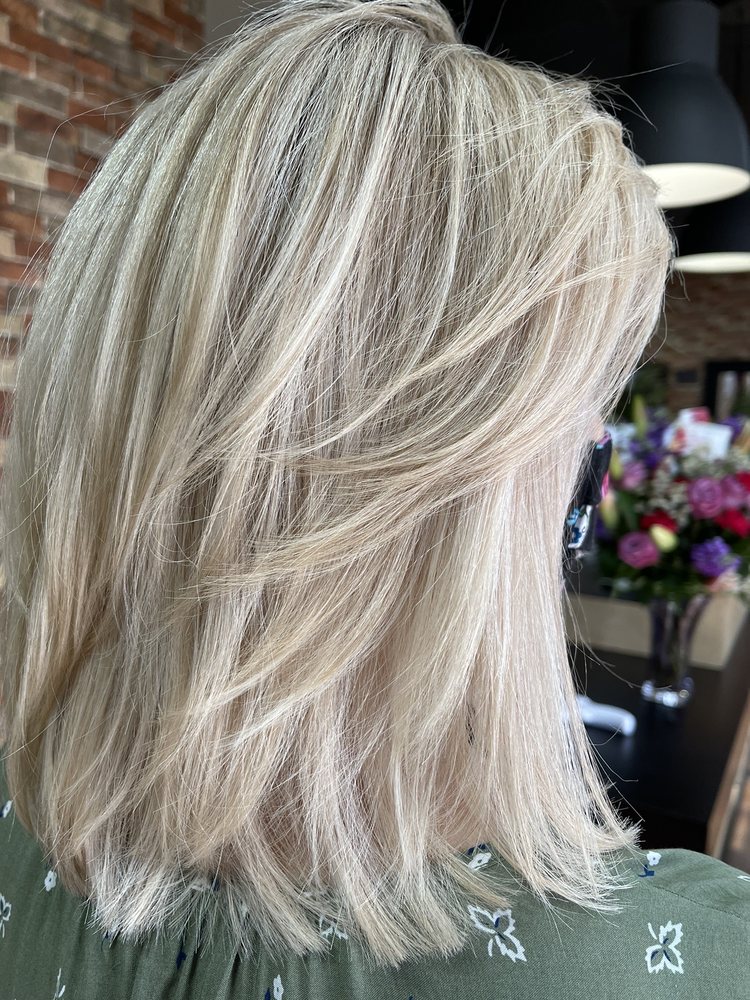 Platinum bob — Hair by Kimmie client work